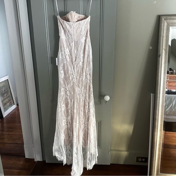 NWT Lulus Valeria White Lace Strapless Bustier Maxi Dress - Picture 13 of 13